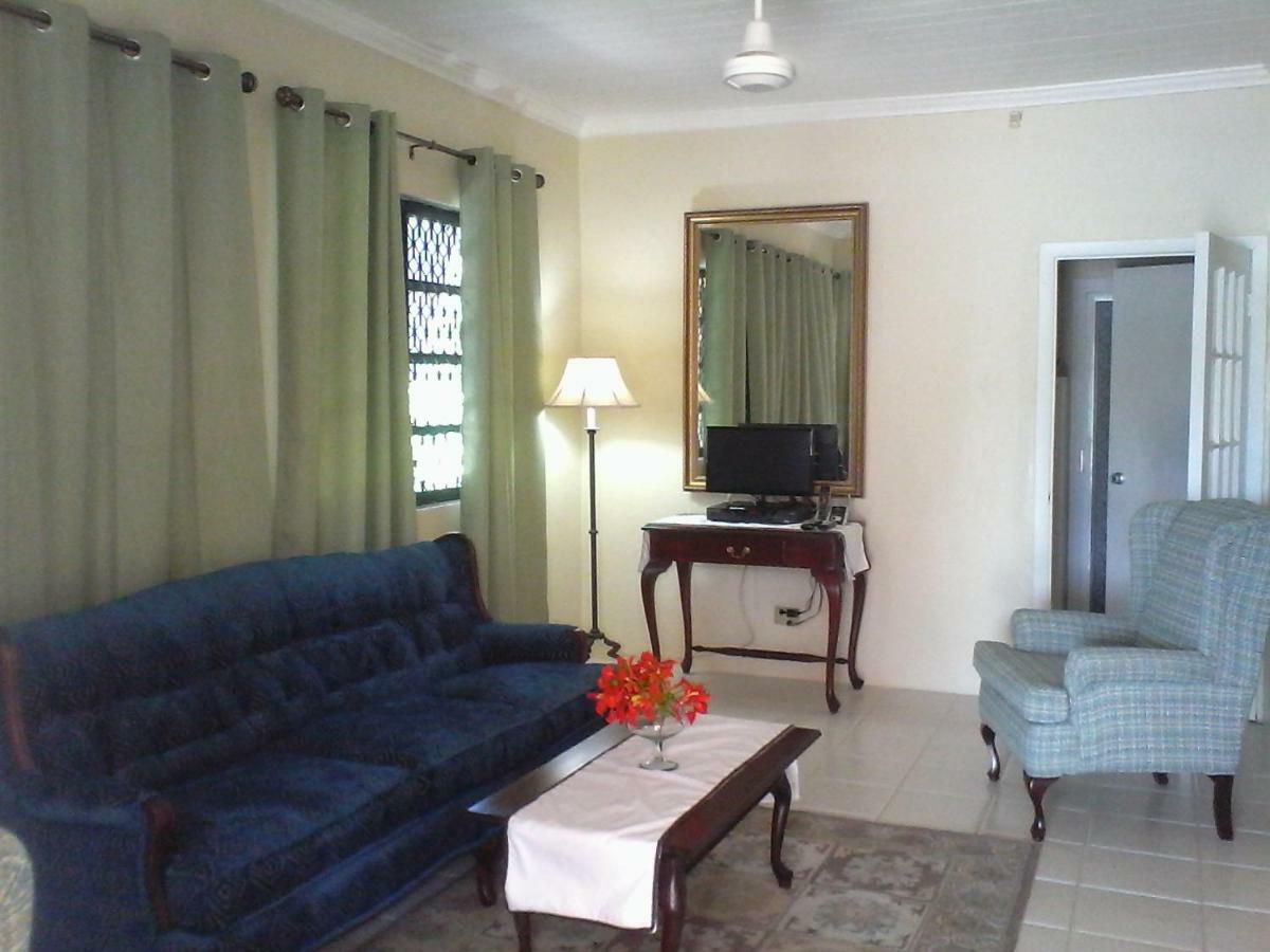 Gillys Dream Apartment Nassau Ngoại thất bức ảnh